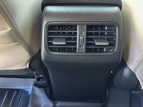 Used 2015 Honda CR-V EX image 29