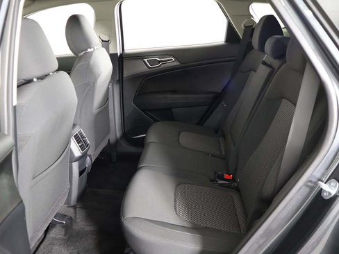 Used 2023 Kia Sportage LX FWD image 30