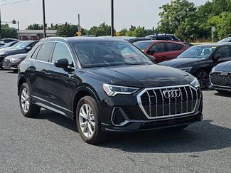 Certified 2025 Audi Q3 2.0T Premium w/ Convenience Package AWD/4WD video 1