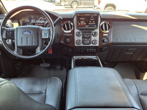Used 2016 Ford F350 Lariat w/ Lariat Ultimate Package AWD/4WD image 9