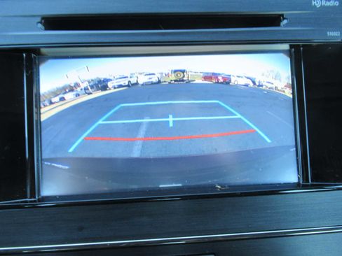 Used 2015 Toyota Avalon XLE Premium image 26