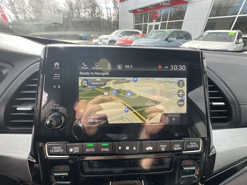 Used 2023 Honda Odyssey Touring image 20