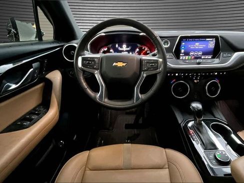 Used 2021 Chevrolet Blazer Premier w/ Driver Confidence II Package AWD/4WD image 8