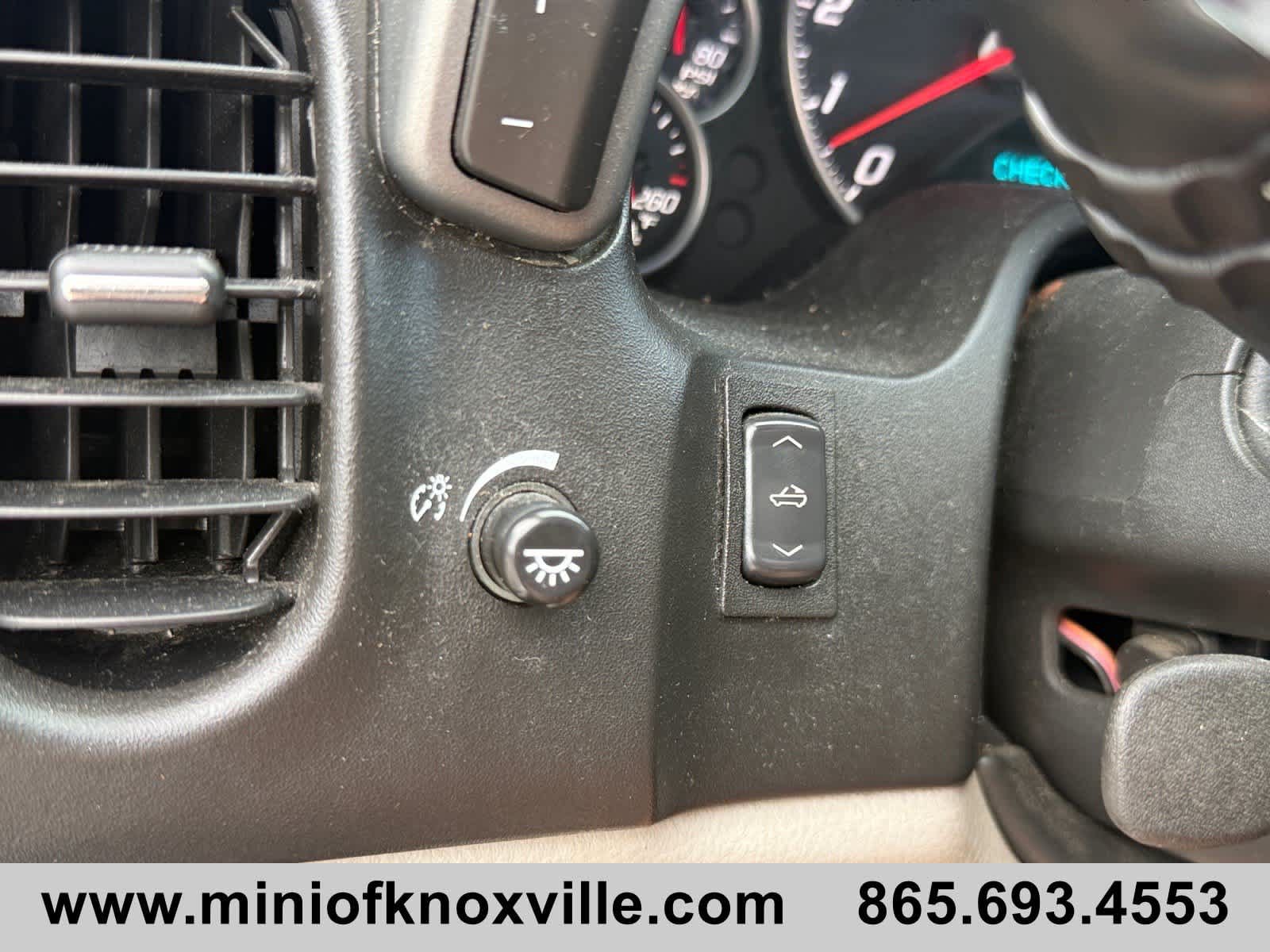 Used 2007 Chevrolet Corvette Convertible w/ Preferred Equipment Group RWD image 31
