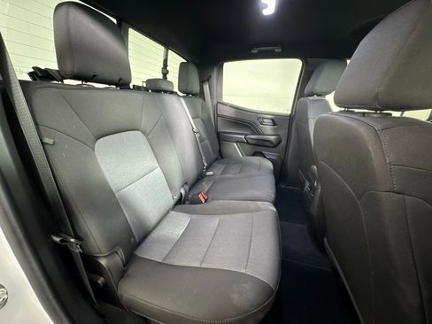 Used 2025 Chevrolet Colorado Trail Boss image 19