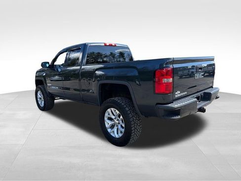 Used 2018 GMC Sierra 1500 SLE w/ SLE Value Package AWD/4WD image 5