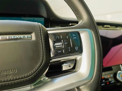 Used 2023 Land Rover Range Rover Long Wheelbase Autobiography image 48