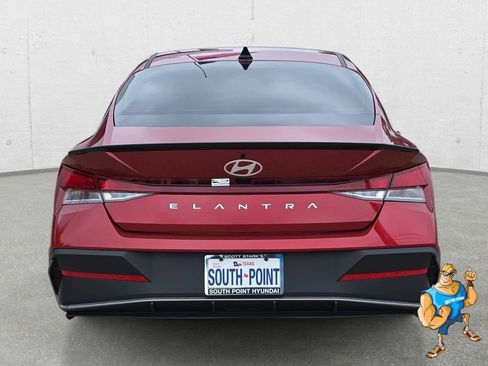 Certified 2026 Hyundai Elantra Sport FWD image 6