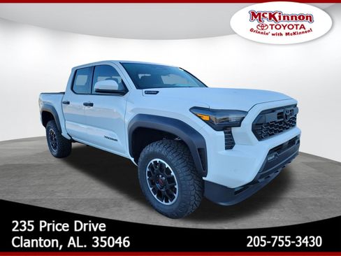 New 2026 Toyota Tacoma TRD Off-Road w/ TRD Off Road Upgrade Package AWD/4WD image 1
