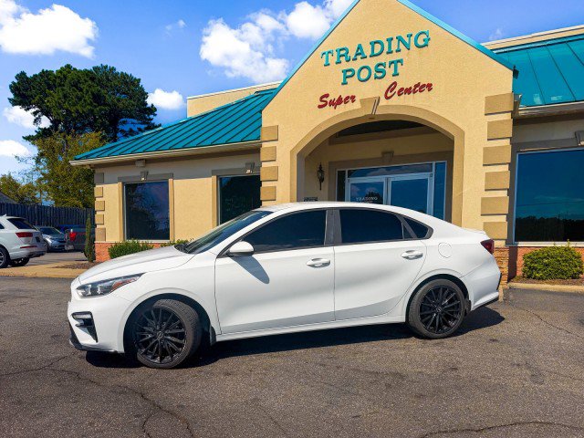 Used 2019 Kia Forte LXS FWD image 3