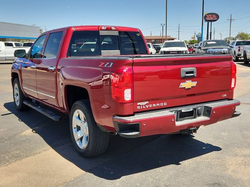 Used 2018 Chevrolet Silverado 1500 LTZ Z71 w/ LTZ Plus Package AWD/4WD image 3