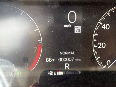 Used 2026 Honda HR-V EX-L image 34