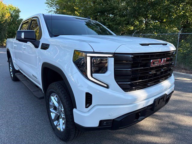 Used 2026 GMC Sierra 1500 Elevation w/ Elevation Premium Package AWD/4WD image 11