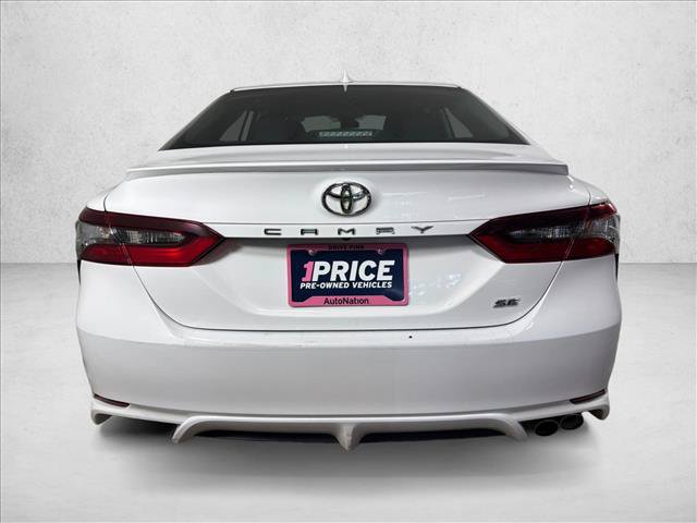 Used 2023 Toyota Camry SE FWD image 4