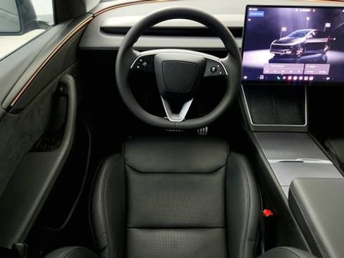 Used 2026 Tesla Model Y Performance AWD/4WD image 49