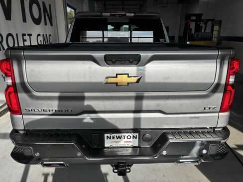 New 2026 Chevrolet Silverado 1500 LTZ w/ LTZ Premium Package image 31