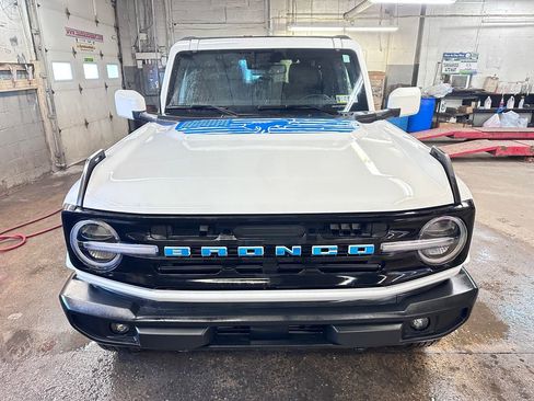 Certified 2024 Ford Bronco Outer Banks image 7