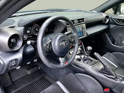 Used 2025 Toyota GR86 Premium w/ GR Wheel Package (TMS RWD image 16