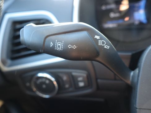 Used 2020 Ford Edge SEL w/ Convenience Package image 16