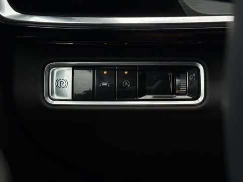 Used 2025 Buick Envision Preferred image 29