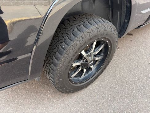 Used 2019 RAM 1500 Limited AWD/4WD image 13