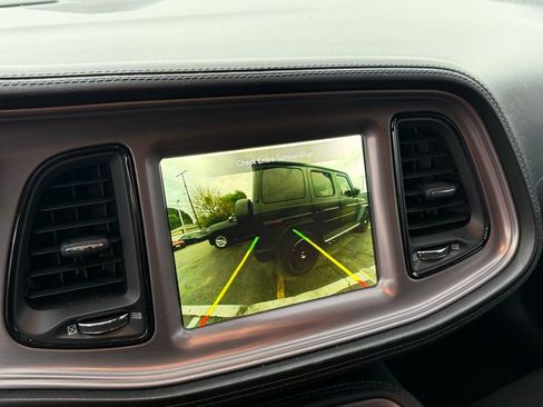 Used 2023 Dodge Challenger GT w/ Plus Package image 8