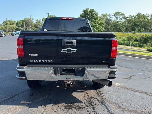 Used 2016 Chevrolet Silverado 2500 LTZ w/ Duramax Plus Package AWD/4WD image 4