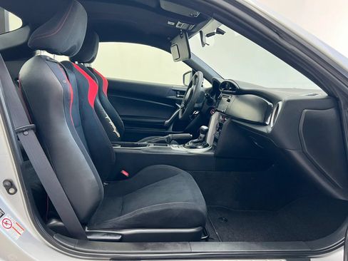 Used 2014 Scion FR-S RWD image 11