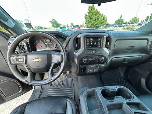 Used 2019 Chevrolet Silverado 1500 Custom w/ Custom Value Package RWD image 34