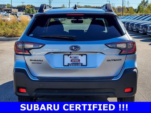 Certified 2025 Subaru Outback Onyx Edition image 5