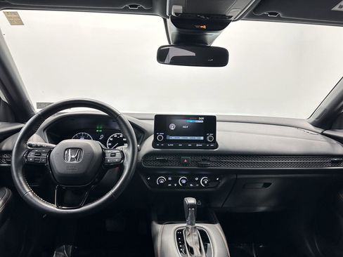 Certified 2025 Honda HR-V Sport image 20