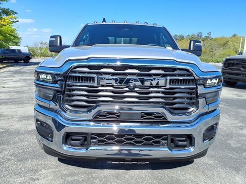 New 2026 RAM 2500 Tradesman AWD/4WD image 4