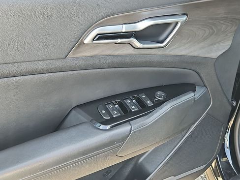 Used 2023 Kia Sportage X-Line w/ X-Line Premium Package AWD/4WD image 30