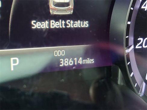 Used 2022 Toyota Highlander XLE image 30