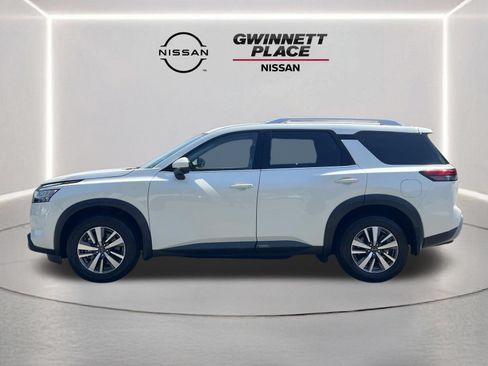 Used 2024 Nissan Pathfinder SL AWD/4WD image 24