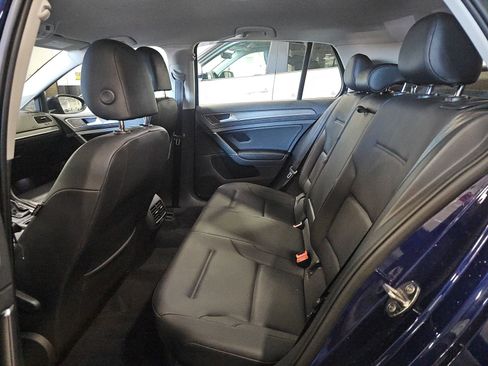 Used 2017 Volkswagen e-Golf SEL Premium image 14