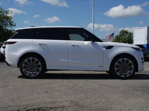 Used 2025 Land Rover Range Rover Sport Autobiography AWD/4WD image 11