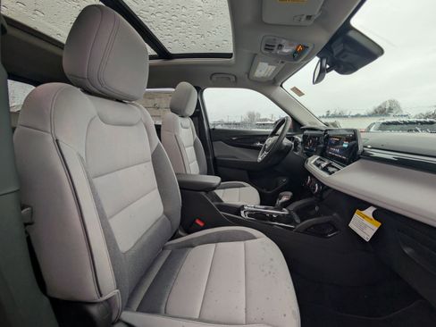New 2026 Chevrolet TrailBlazer LT w/ Convenience Package image 33