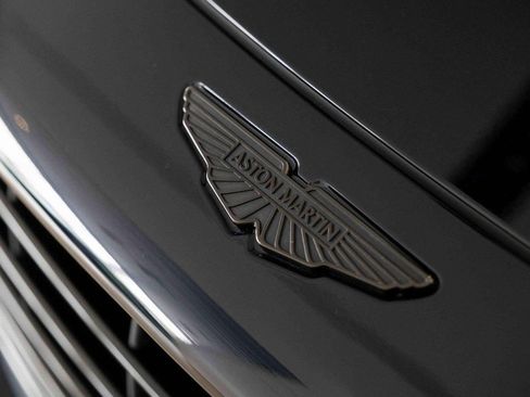 New 2025 Aston Martin DB12 Coupe image 18