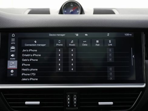 Used 2020 Porsche Cayenne image 65