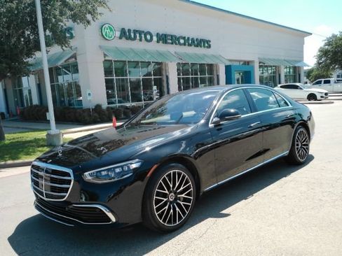 Used 2022 Mercedes-Benz S 500 4MATIC image 1