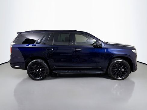 Used 2021 Cadillac Escalade Premium Luxury image 8