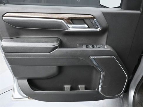 Used 2023 GMC Sierra 1500 Elevation image 13