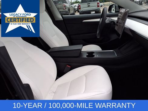 Used 2022 Tesla Model 3 Long Range AWD/4WD image 28