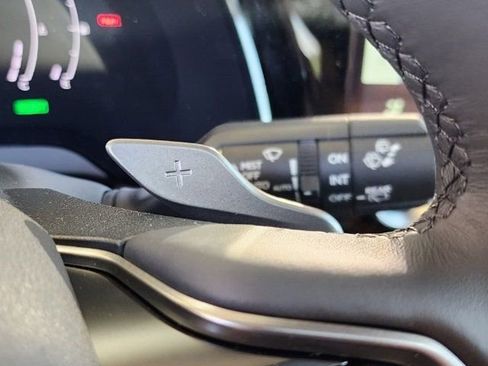 Used 2023 Lexus RX 350h w/ Cold Area Package image 32