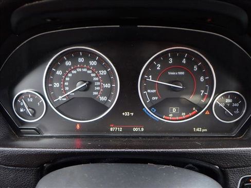 Used 2017 BMW 330i xDrive Sedan image 24