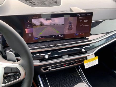 New 2026 BMW X5 sDrive40i image 6