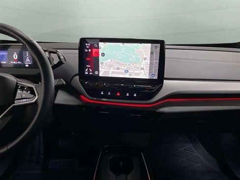 Used 2023 Volkswagen ID.4 S image 14