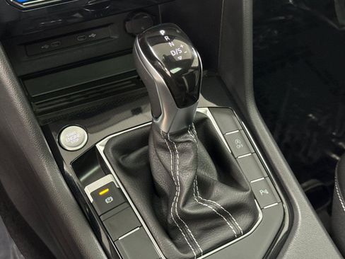 New 2026 Volkswagen Taos SEL AWD/4WD image 21