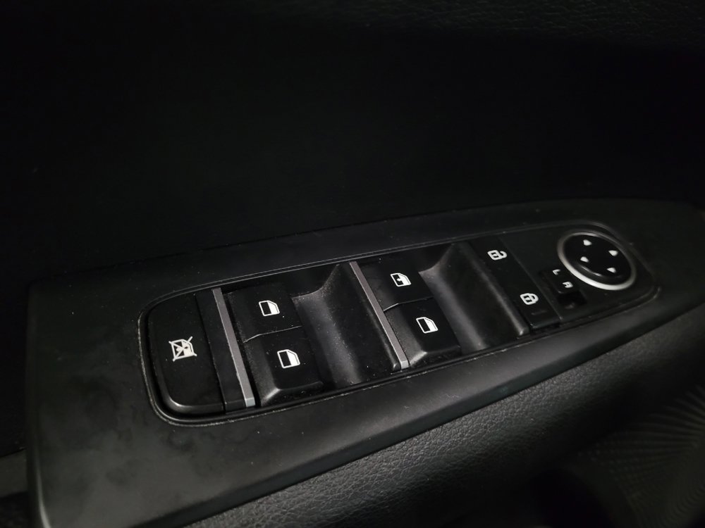Used 2021 Kia Forte LXS FWD image 27